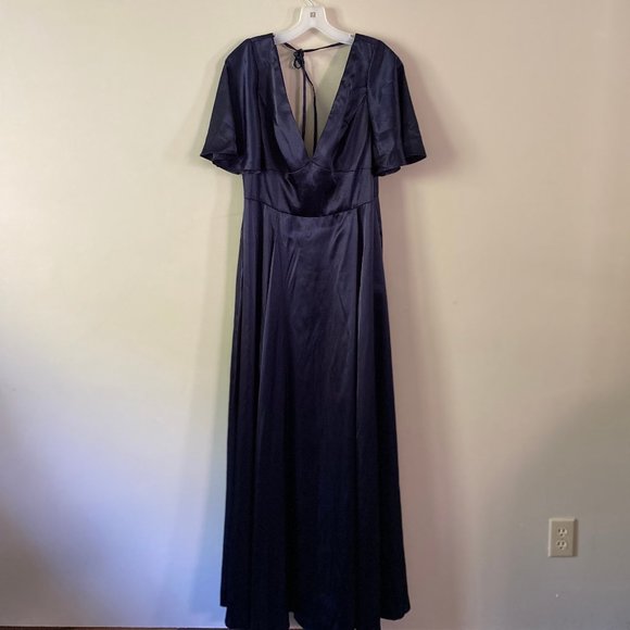 David's Bridal Dresses & Skirts - NWT! GALINA SIGNATURE Long Flutter Sleeve A-Line Bridesmaid Dress DAVID'S BRIDAL